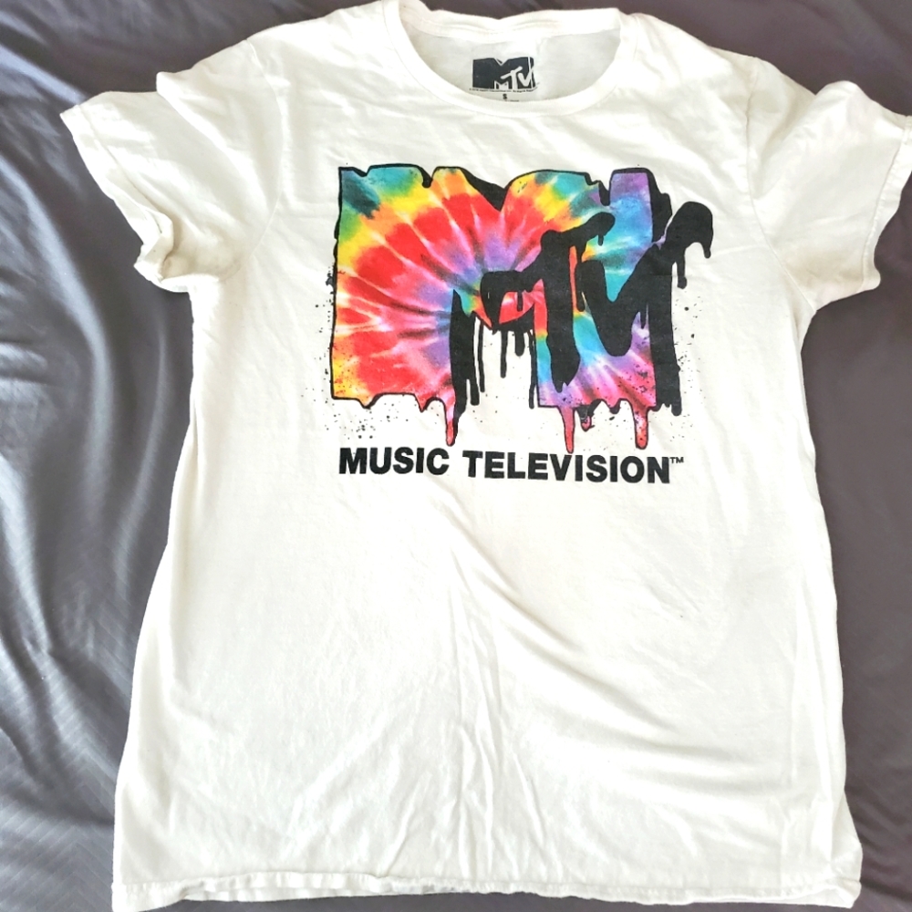 MTV shirt